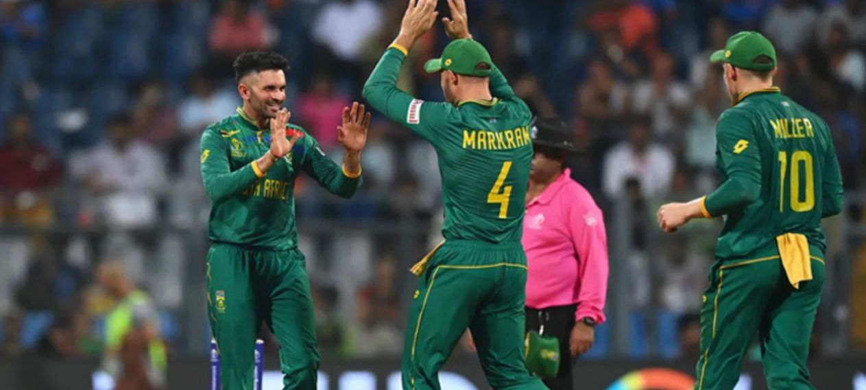 South Africa beats Bangladesh at World Cup