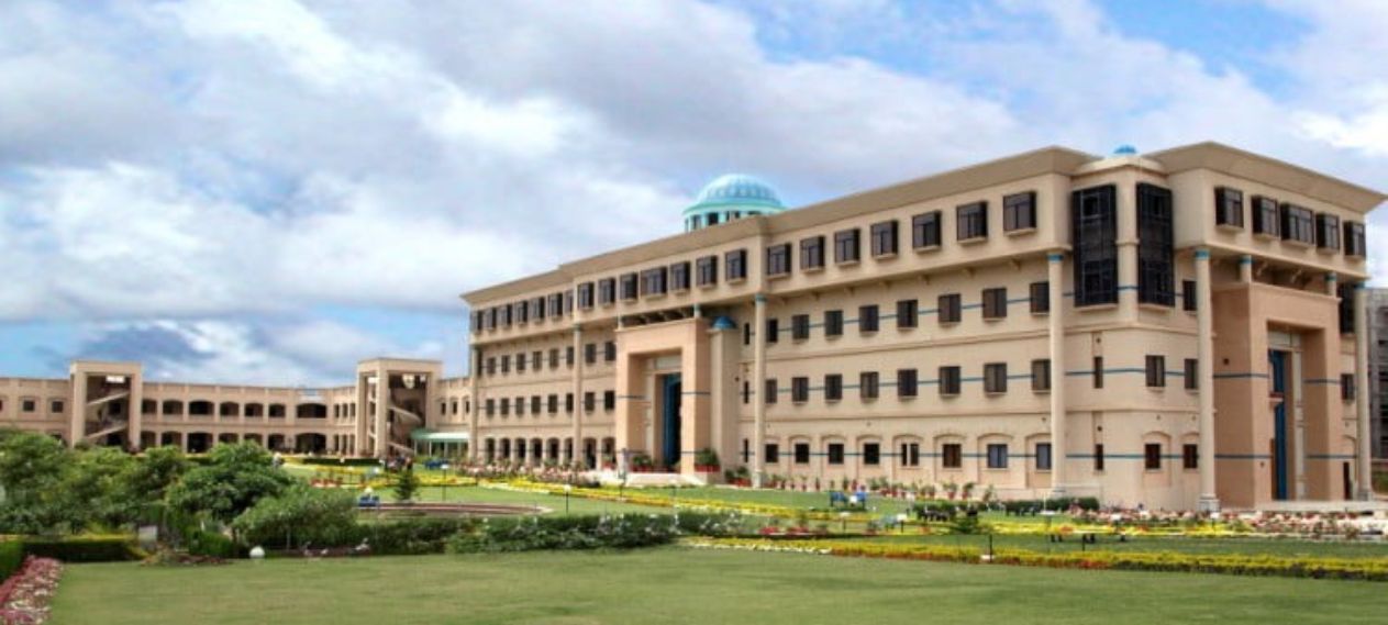 Top 10 Best Universities in Pakistan Ranking Wise